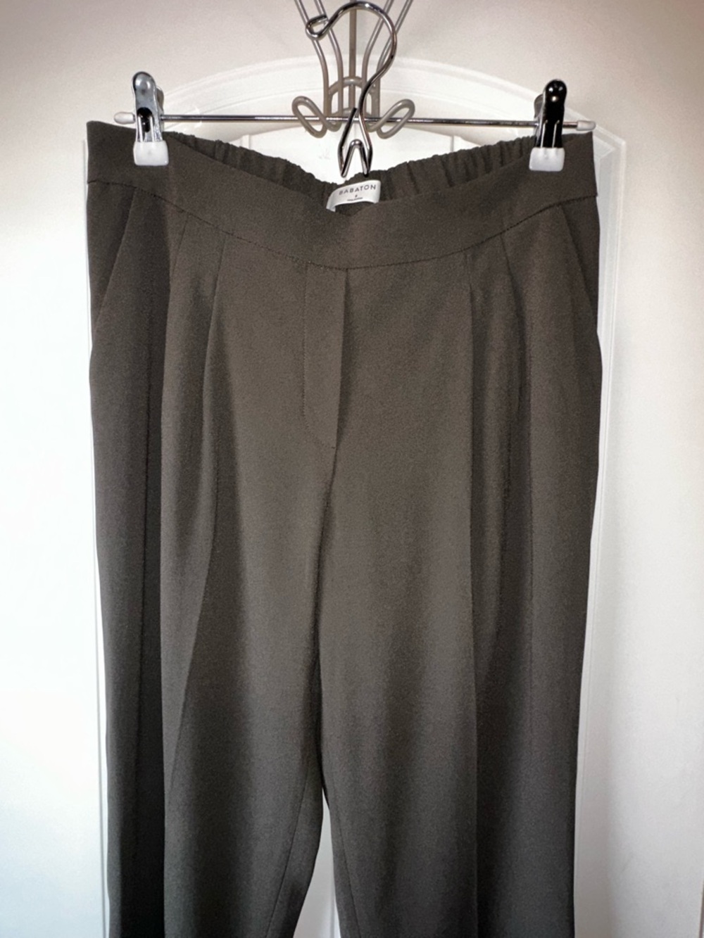 Babaton Olive/Grey Pleated Tailored Straight-Leg Pull-on Trousers size 6